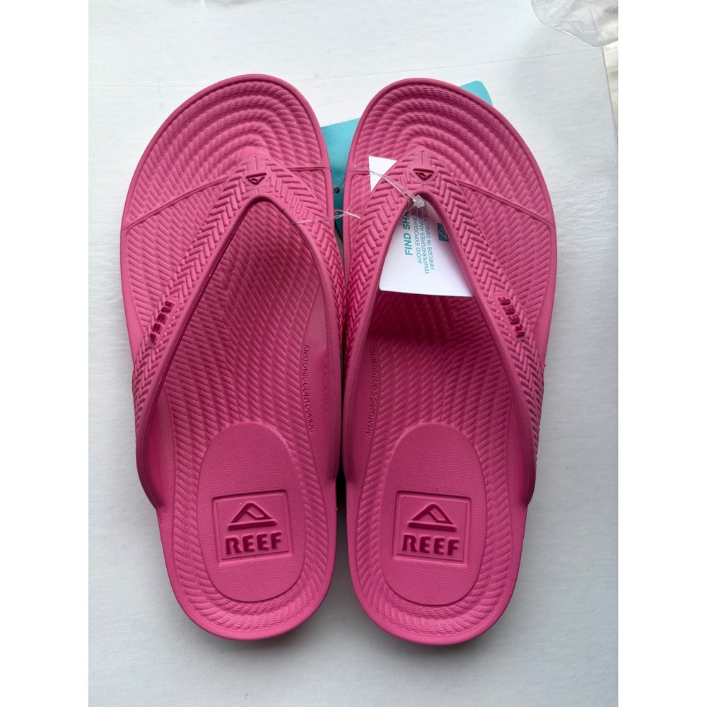 Reef Water Court Pink Flip Flop Sandals Womens Size 5  Water Friendly